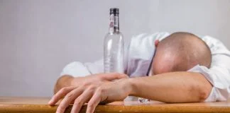 Câteva remedii utile pentru a scăpa de mahmureală