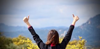 Ne face găndirea pozitivă mai frumoși și mai sănătoși? Ne face găndirea pozitivă mai frumoși și mai sănătoși