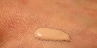 Alegerea fondului de ten