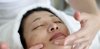 Masajul facial Masajul facial