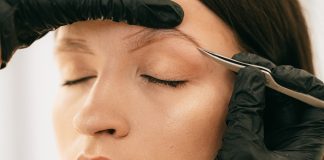 Pensarea sprancenelor - Reguli simple pentru a te pensa corect