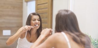 Cum sa te speli corect pe dinti