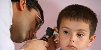 Otita la copil, o boala ce apare vara Otita la copil, o boala ce apare vara