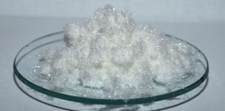 Acidul salicilic folosit la tratamentul acneei poate avea efecte secundare Acidul salicilic folosit la tratamentul acneei poate avea efecte secundare