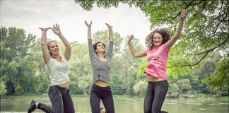 Top 10 sfaturi de a fi mai vesel Top 10 sfaturi de a fi mai vesel