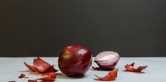 Proprietatile uimitoare ale cojilor de ceapa