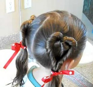Coafura cu suvite rasucite in forma de inimioare , Foto: youpouch.com