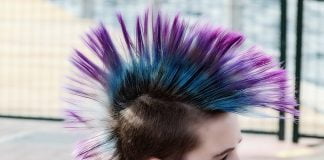 Vezi galeria foto cu cele mai interesante coafuri in stil Mohawk din 2013-2014
