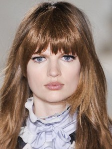 Coafura cu breton la moda in 2013-2014, Foto: fr.pourelles.yahoo.com 