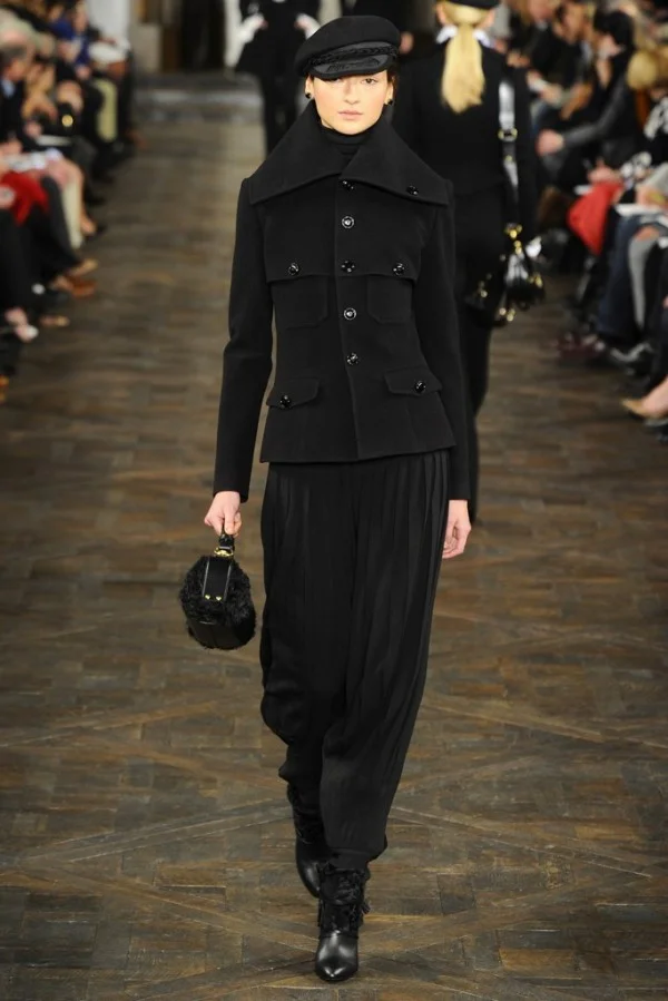Pantaloni eleganti marca Ralph Lauren, Foto: thebestfashionblog.com
