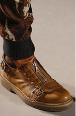 Pantofi marca Dries Van Noten, Foto: fallwinterfashiontrends.com