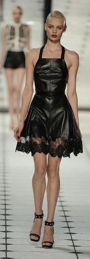 Rochie din piele marca Jason Wu, Foto: gorodmod.com
