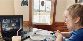 Stiai ca dependenta de Internet este o tulburare mentala Afla care sunt cauzele, simptomele si etapele de dezvoltare!