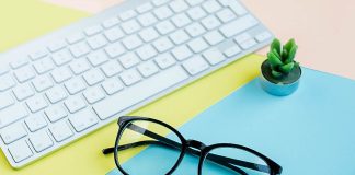 Te dor ochii de la calculator Afla cum sa-ti protejezi vederea de lumina monitorului!