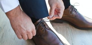 Vezi galeria foto cu cele mai noi modele de pantofi, ghete si cizme pentru barbati in toamna-iarna anului 2013