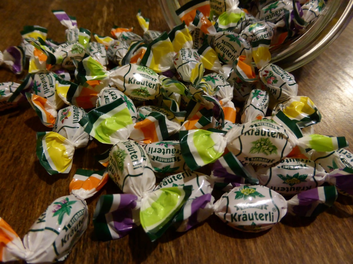 cum tratam tusea seaca