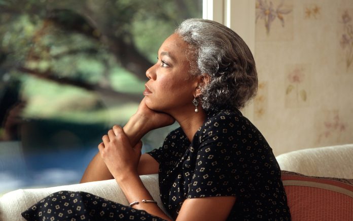 Coafuri pentru femei cu varsta intre 50-60 de ani