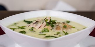 Cat de benefica este supa de pui pentru organism si care este continutul ei caloric
