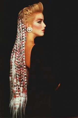 Coafura pentru femei cu parul lung, Foto: fashionandhairstyles.com