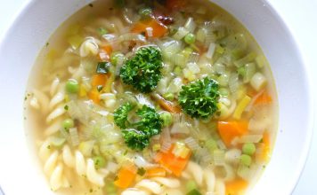 Supa cu legume, cel mai simplu remediu contra obezitatii