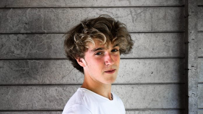 Cele mai interesante coafuri dezordonate pentru barbati din 2014