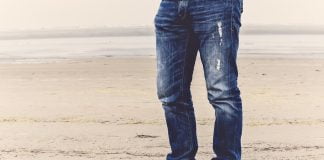 Ce modele de blugi poarta barbatii in primavara anului 2014