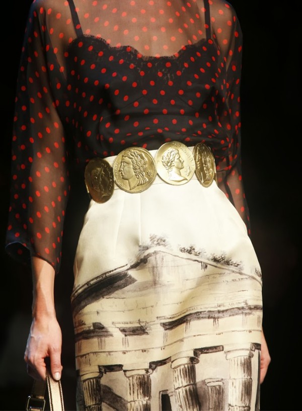 Centura Dolce&Gabbana, Foto: tubaedman.blogspot.ro