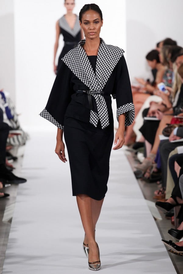 Jacheta cu maneci largi, colectia Oscar de la Renta, Foto: thebestfashionblog.com