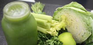 Sucul de patrunjel, o excelenta sursa de substante nutritive