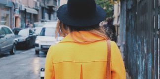 Modele de jachete si pardesie la moda pentru femei in primavara anului 2014