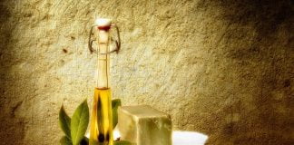 Descopera proprietatile terapeutice ale uleiului esential de dafin