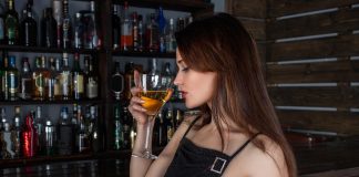 Ce efecte are alcoolul asupra metabolismului în organism