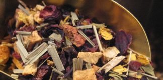 Ceaiul din lemn dulce și coajă de mandarină te scapă de tulburările digestive Ceaiul din lemn dulce și coajă de mandarină te scapă de tulburările digestive