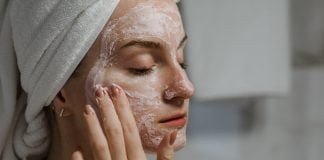Cum scăpăm de părul facial în exces și care sunt cauzele apariției lui la femei? Cum scăpăm de părul facial în exces și care sunt cauzele apariției lui la femei
