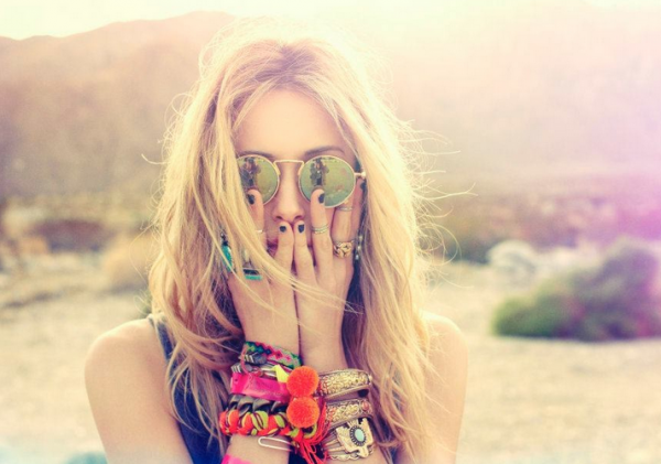 Brățări elegante în stil hippie pentru vară, Foto: the4hundredbeats.blogspot.com