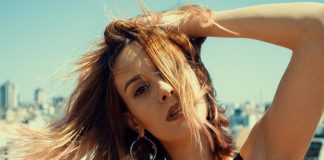 Coafuri sofisticate și machiaj fin pentru vară