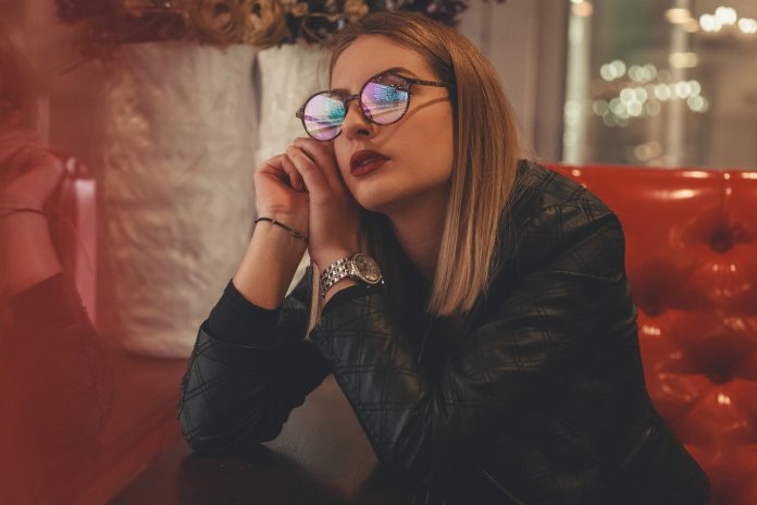 Fenomenul BRONDE, cea mai trendy culoare de păr din această vară