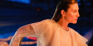 Transparența, tendința ce și-a lăsat amprenta asupra modei din acest an