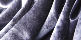 Catifeaua revine în tendințele modei din toamna-iarna 2014-2015 Catifeaua revine în tendințele modei din toamna-iarna 2014-2015