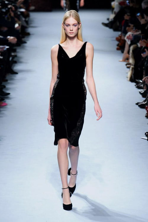 Rochie din catifea, Foto: caliwestboutique.com