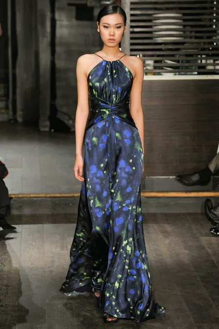 Rochie uimitoare de seară, designer Douglas Hannant, Foto: asianmodelsblog.blogspot.ro