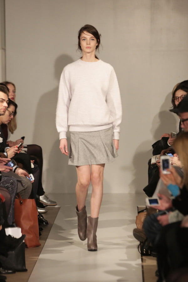 Pulover alb elegant, Foto: wardrobelooks.com