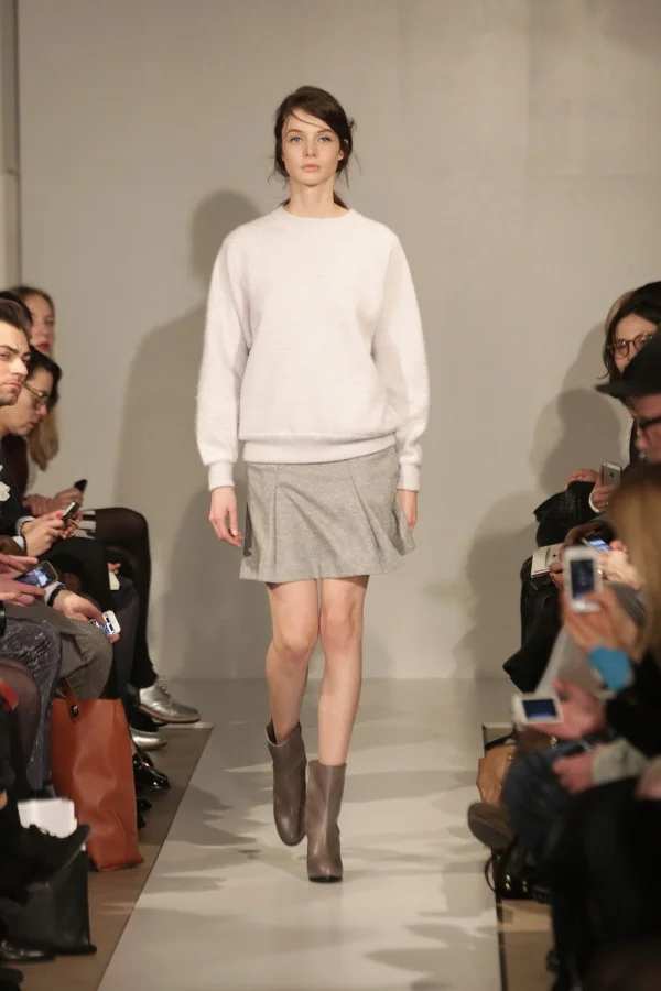 Pulover alb elegant, Foto: wardrobelooks.com