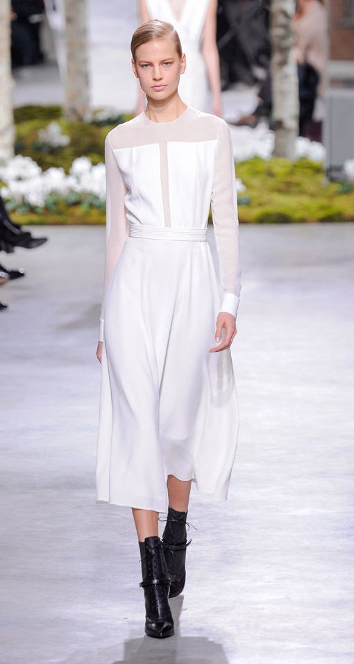 Rochie Hugo Boss la modă în acest sezon, Foto: madame.de