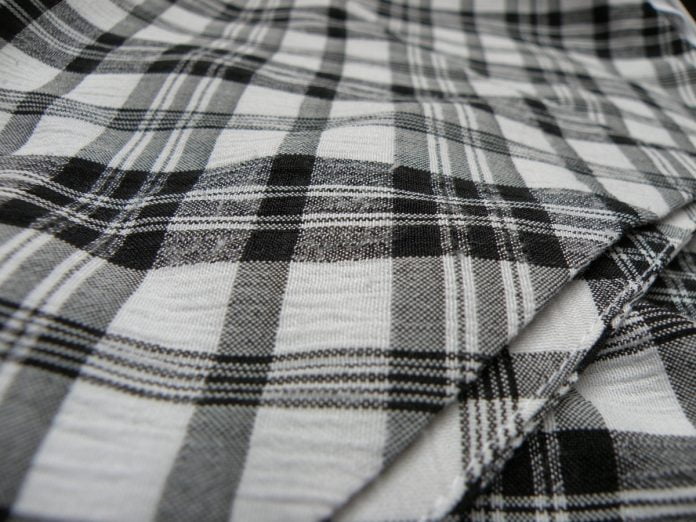 Stilul geometric în alb-negru, o nouă tendință în toamna-iarna 2014-2015