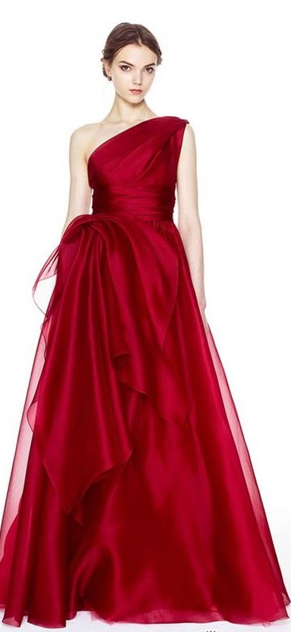 Rochie elegantă, colecția Marchesa din anul 2014