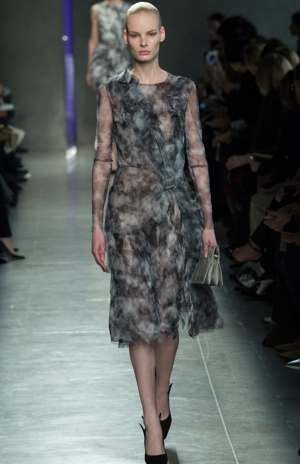 Rochie elegantă cu imprimeu deosebit, Foto: fabfashionfix.com