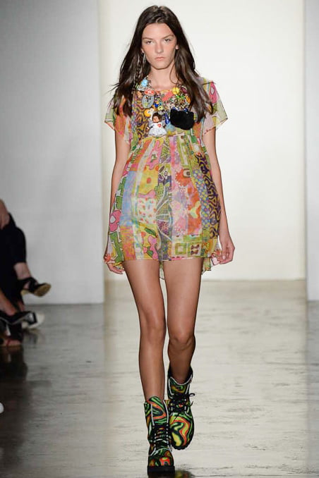 Rochie marca Jeremy Scott, Foto: fashionglossaryuk.com