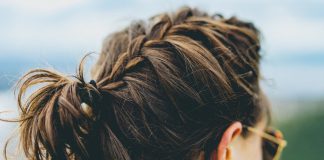 Coafuri trendy cu împletituri minunate pentru această vară Coafuri trendy cu împletituri minunate pentru această vară