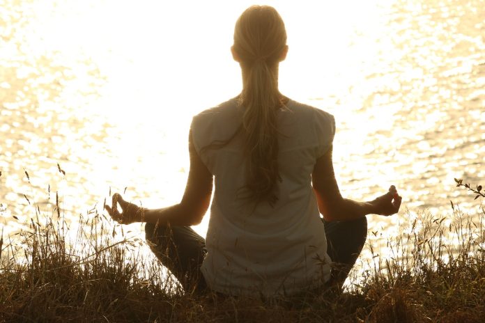 Terapie naturista - Scapă de stres și durere prin meditație Terapie naturista - Scapă de stres și durere prin meditație